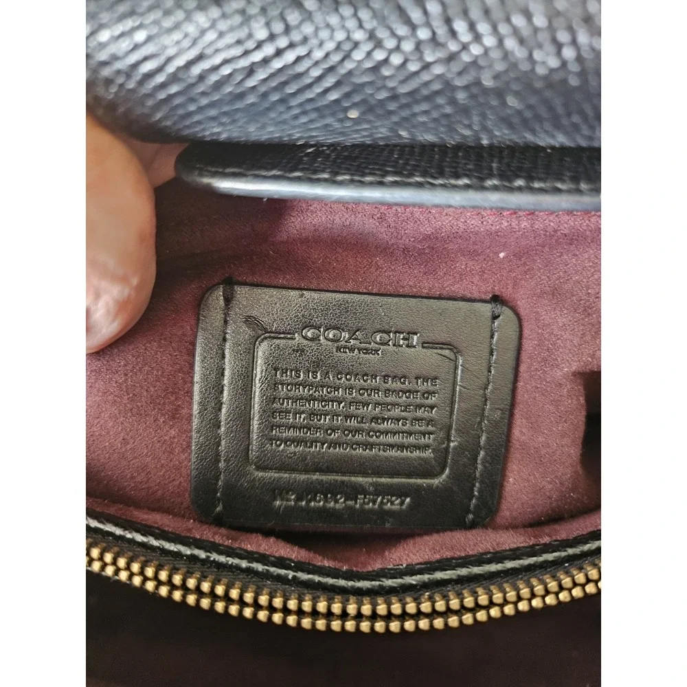 COACH Crossgrain‎ Leather Margot Carryall Purse/Satchel Black